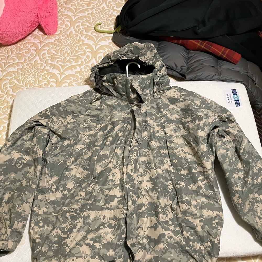 Digital Camo Hooded Jacket